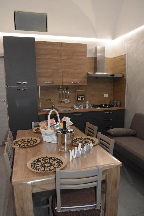 Aitho Apartment 45 Catánia Buitenkant foto