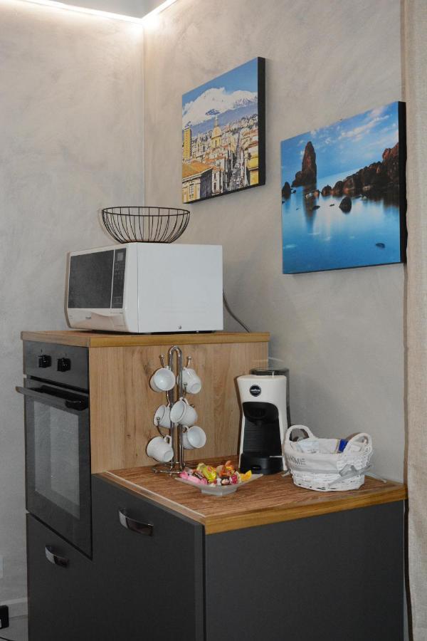 Aitho Apartment 45 Catánia Buitenkant foto